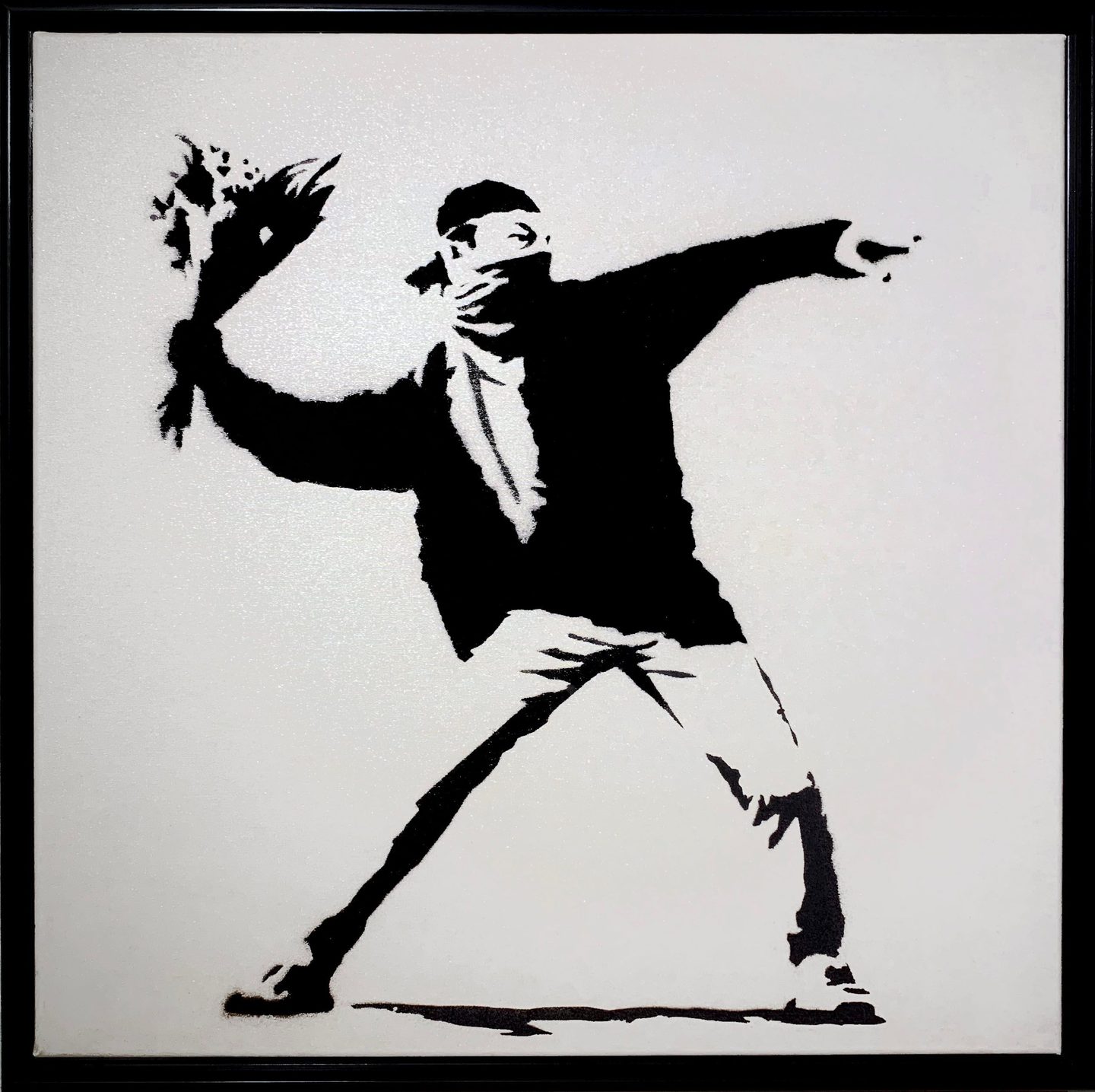 Banksy'den Çiçek Fırlatan Adam